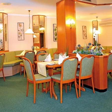 Burgfrieden Hotel